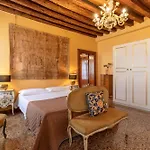 Palazzo San Firmino Residenza D Epoca Canal View Apartamento *
