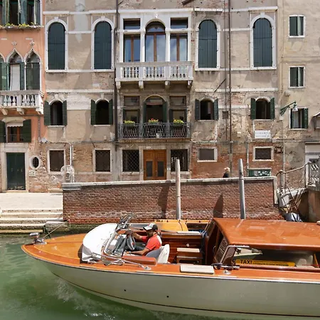 Palazzo San Firmino Residenza D Epoca Canal View