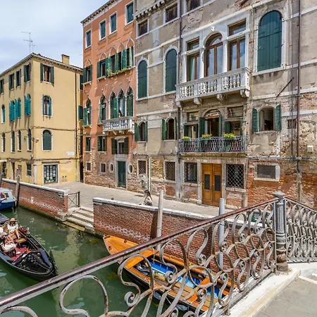 Palazzo San Firmino Residenza D Epoca Canal View Velence
