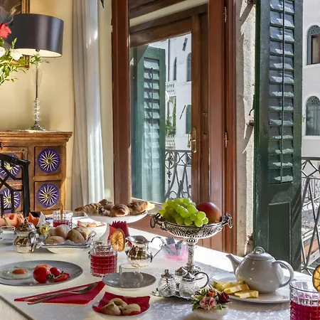 Apartman Palazzo San Firmino Residenza D Epoca Canal View